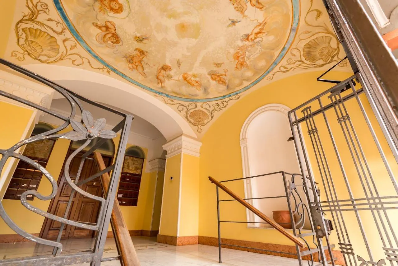 Suite Royal La Spezia 0*,